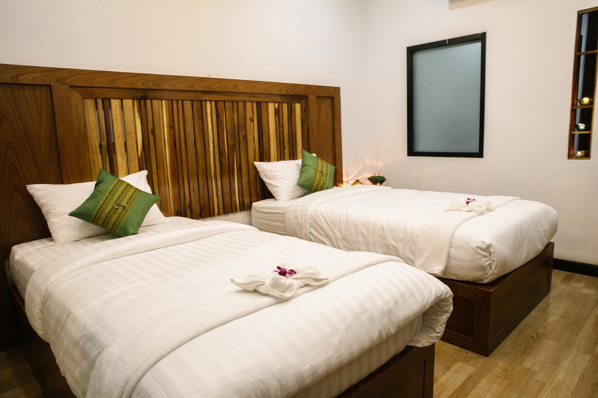Billabong Hotel And Cafe Baan Tai Exterior foto
